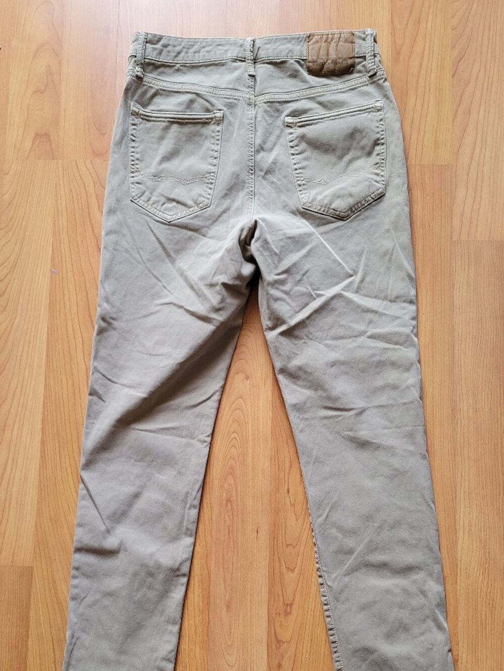 Men's American Eagle Khaki Next Level Stretch Pants - athletic fit size 34 x 32 - Picture 2 of 5